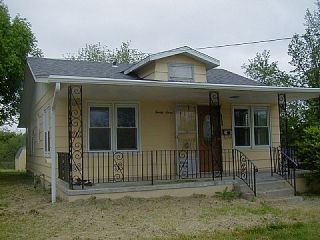 Foreclosed Home - List 100071660