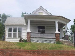 Foreclosed Home - 611 SHADY AVE, 64505