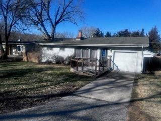 Foreclosed Home - 3312 NORMANDY ST, 64505