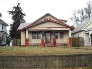 Foreclosed Home - 2425 DONIPHAN AVE, 64507