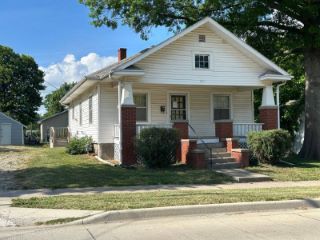 Foreclosed Home - 417 3RD ST, 64601