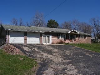 Foreclosed Home - 707 BROWN ST, 64673