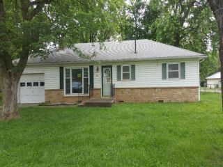 Foreclosed Home - 201 N Truman Rd, 64725