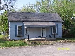 Foreclosed Home - 805 W OHIO ST, 64730