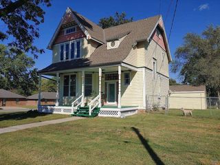 Foreclosed Home - 806 N 2ND ST, 64735