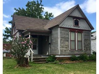 Foreclosed Home - 613 S WASHINGTON ST, 64735