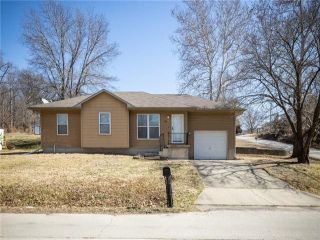 Foreclosed Home - 900 N WATER ST, 64735