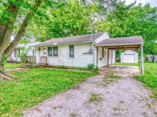 Foreclosed Home - 212 N 6TH ST, 64735