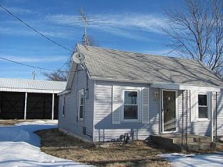 Foreclosed Home - 423 W GRAND AVE, 64755