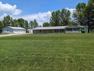 Foreclosed Home - 14508 NE STATE ROUTE H, 64770