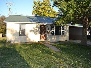 Foreclosed Home - 205 N 6TH ST, 64779