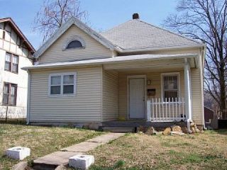 Foreclosed Home - 117 N BYERS AVE, 64801