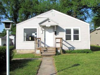 Foreclosed Home - 1509 E 6TH ST, 64801