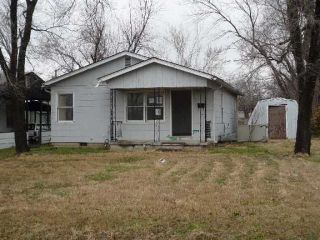 Foreclosed Home - 1407 E 2ND ST, 64801