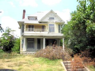 Foreclosed Home - 114 S BYERS AVE, 64801