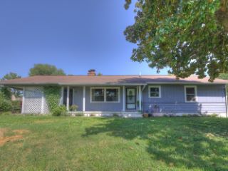 Foreclosed Home - 401 S GRANDVIEW ST, 64831