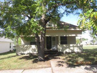 Foreclosed Home - 606 S RONEY ST, 64834