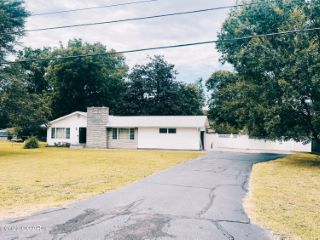Foreclosed Home - 1019 E FAIRVIEW AVE, 64836