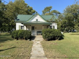 Foreclosed Home - 4485 S BARTON RD, 64859