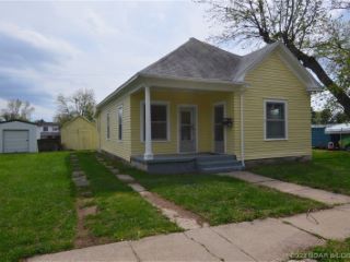 Foreclosed Home - 508 W NORTH ST, 65026