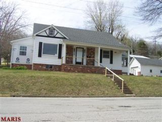 Foreclosed Home - 712 JEFFERSON ST, 65041