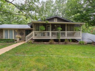 Foreclosed Home - 149 PRAIRIE ROSE DR, 65052