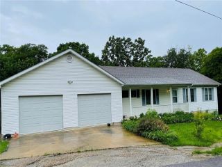 Foreclosed Home - 1521 KENMORE DR, 65066