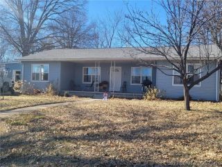 Foreclosed Home - 517 MERRY DL, 65081
