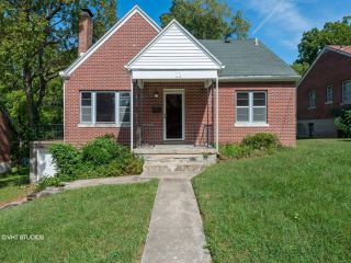 Foreclosed Home - 1411 Moreland Ave, 65101