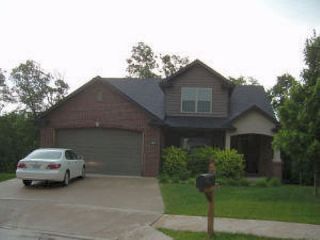 Foreclosed Home - 2602 GREENBRIAR DR, 65203