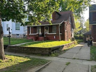 Foreclosed Home - 702 4TH ST, 65233