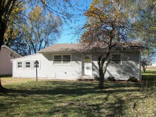 Foreclosed Home - 619 S CENTRAL AVE, 65240