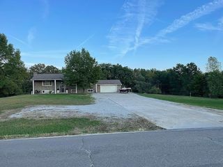 Foreclosed Home - 8461 E HIGHWAY OO, 65255
