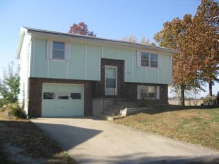 Foreclosed Home - 2613 DOGWOOD CT, 65301