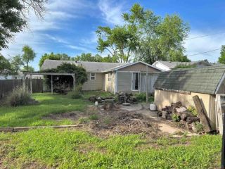 Foreclosed Home - 2005 E 15TH ST, 65301