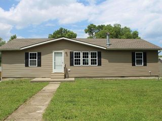 Foreclosed Home - 315 E COOPER ST, 65301