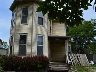 Foreclosed Home - 518 W BROADWAY BLVD, 65301