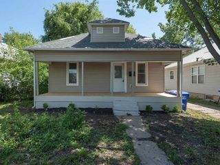 Foreclosed Home - 705 W 2ND ST, 65301
