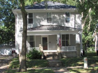Foreclosed Home - 1408 S CARR AVE, 65301