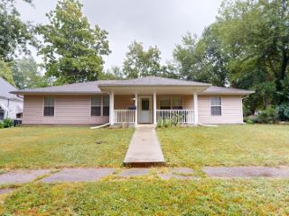 Foreclosed Home - 1709 S PROSPECT AVE, 65301