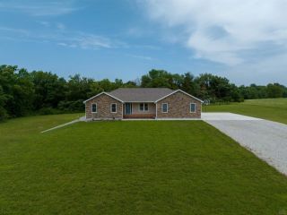 Foreclosed Home - 36301 S FLAT RD, 65332