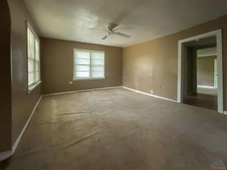 Foreclosed Home - 411 S MAIN ST, 65337