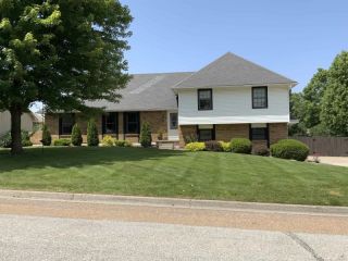 Foreclosed Home - 657 S LAKE DR, 65340