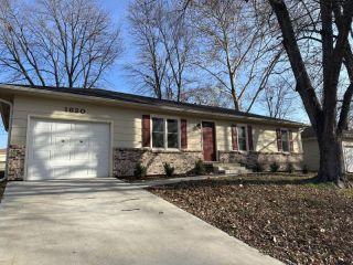 Foreclosed Home - 1620 LINN AVE, 65340