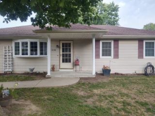 Foreclosed Home - 1638 S BENTON AVE, 65340