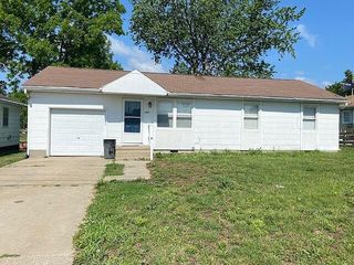 Foreclosed Home - 1557 S REDMAN AVE, 65340