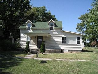 Foreclosed Home - 453 N LOCUST ST, 65349