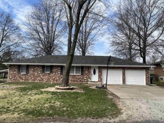 Foreclosed Home - 106 S MAPLE ST, 65351