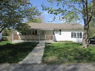 Foreclosed Home - 411 INDIANA ST, 65360