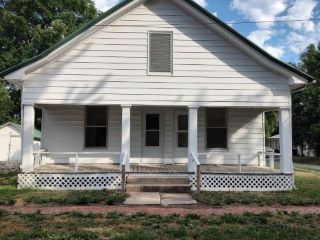 Foreclosed Home - 108 N FRANKLIN ST, 65360